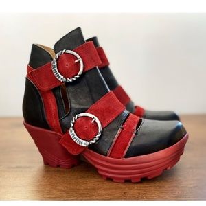 John Fluevog  Mellow-Soca /platform boots/size 8